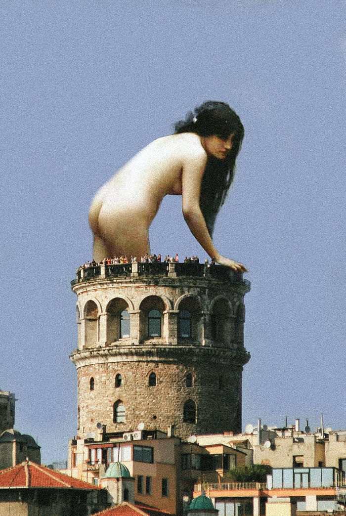 I Make Classical Paintings Travel Through City