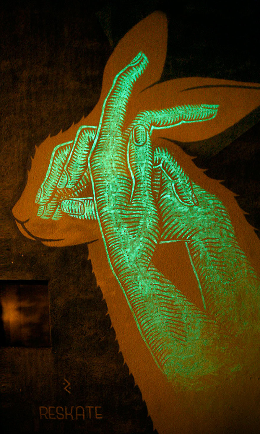 glow-in-the-dark-murals-reskate-studio-10 glow-in-the-dark-murals-reskate-studio-10