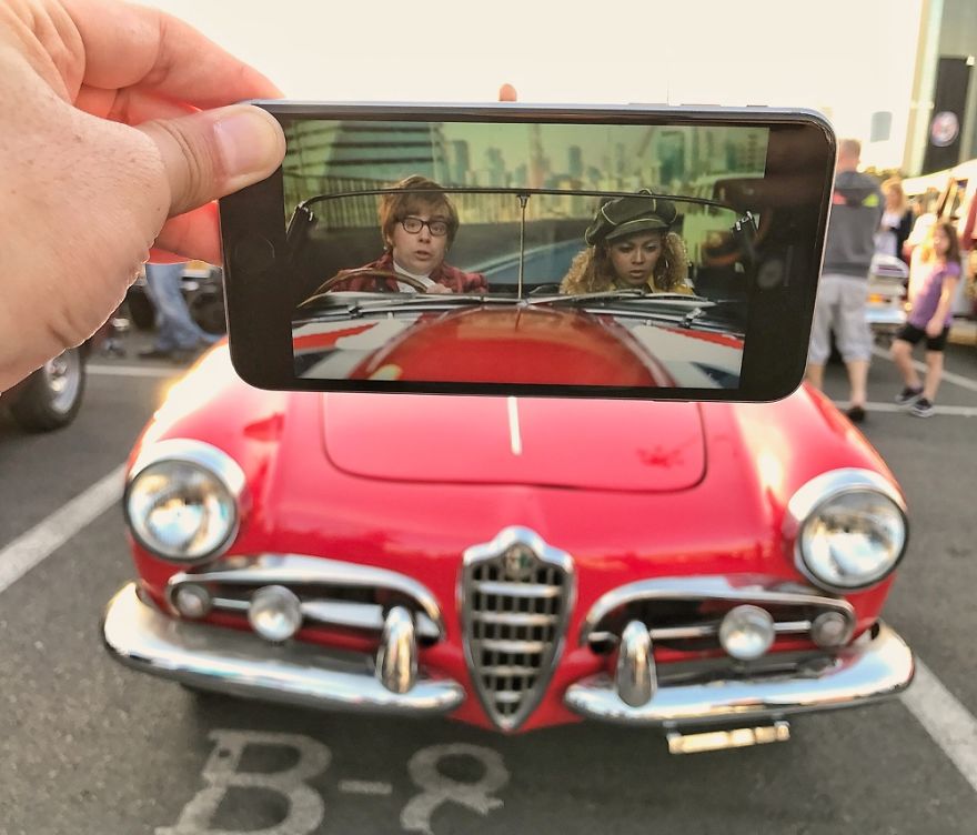 Bringing Every Day Objects To Life With A Smartphone