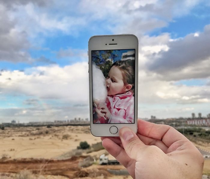 Bringing Everyday Objects And Places To Live With My Smartphone