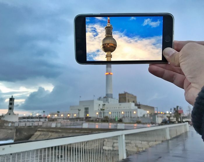 Bringing Everyday Objects And Places To Live With My Smartphone