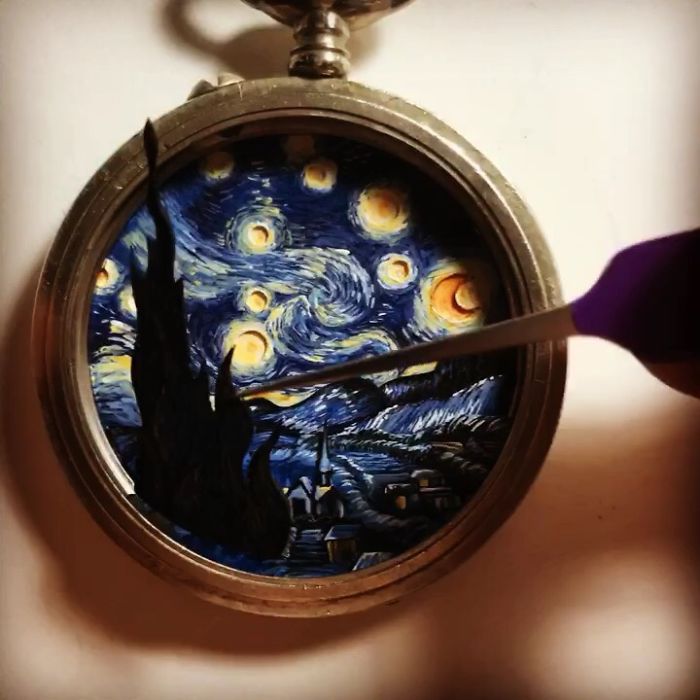I Created A 'Starry Night' Miniature Painting Inside A Vintage Pocket Watch I Created A 'Starry Night' Miniature Painting Inside A Vintage Pocket Watch