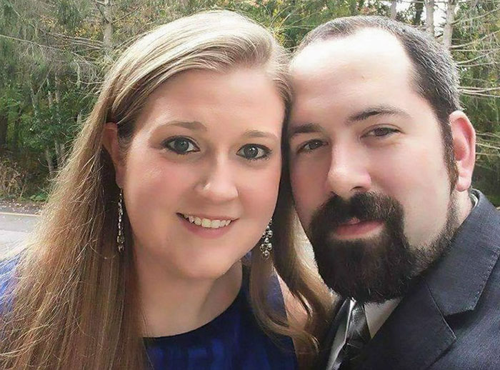 man-proposes-girlfriend-tiny-rescue-cat-7