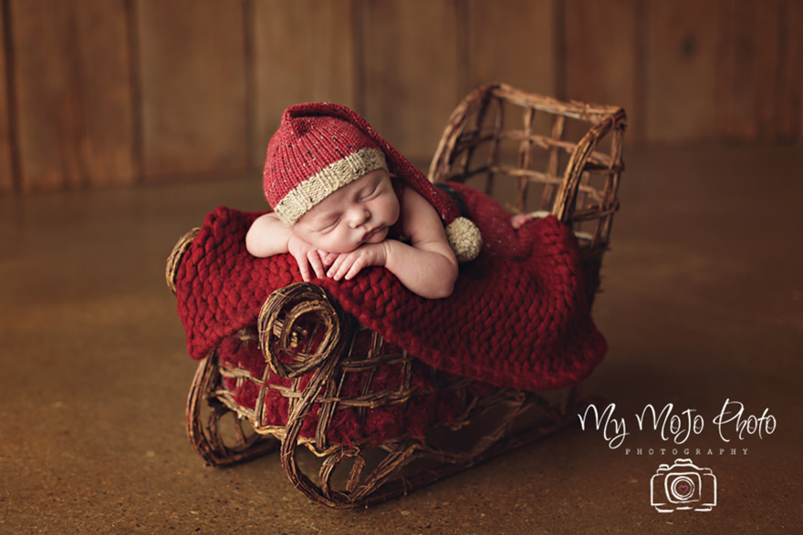 Newborn Baby Christmas Photoshoot