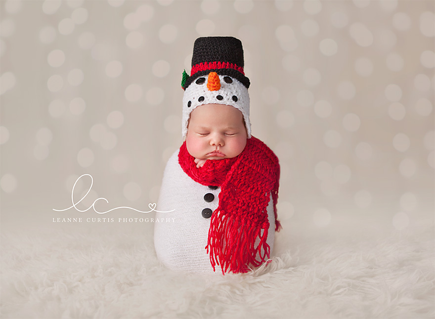 Newborn Baby Christmas Photoshoot