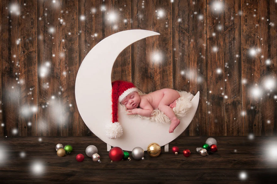 Newborn Baby Christmas Photoshoot