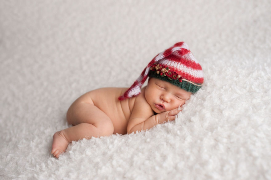 Newborn Baby Christmas Photoshoot
