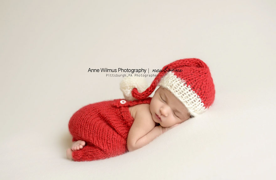 Newborn Baby Christmas Photoshoot