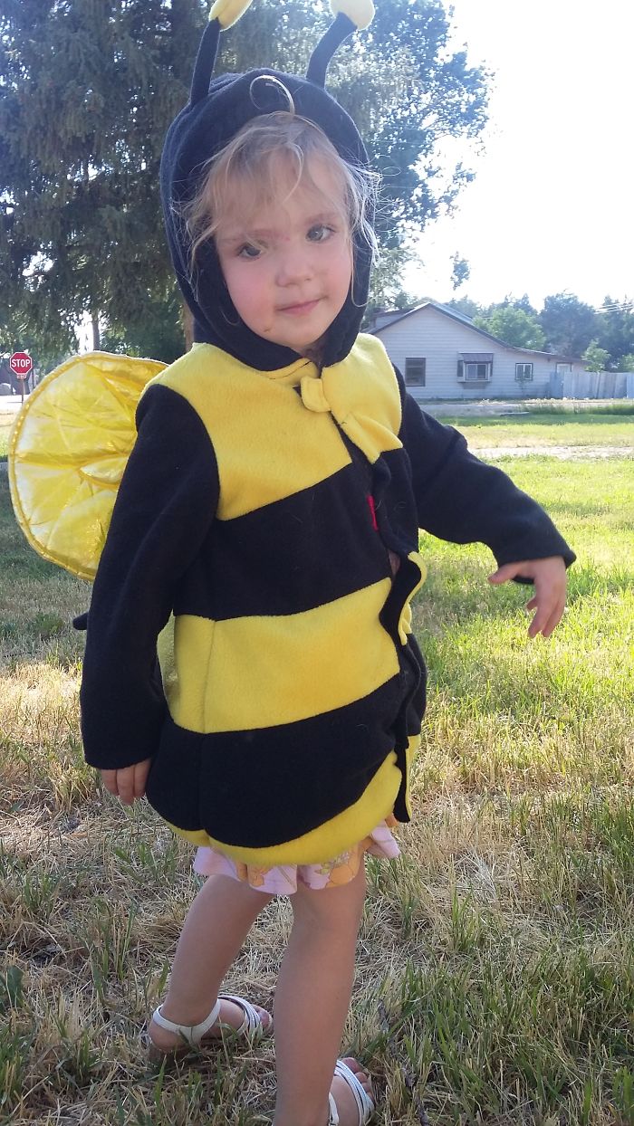 My Daughter Said She Couldn't Go Outside Without Her Coat. I Said Ok Go Get Your Coat. This Is What She Came Back Wearing.