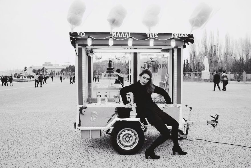 I Travel Across Europe To Take Candid Photos Of Human Loneliness