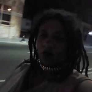 pin_cushion_queen_ avatar