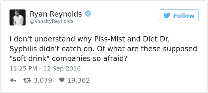 Funny Ryan Reynolds Tweets