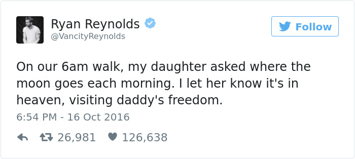 Funny Ryan Reynolds Tweets