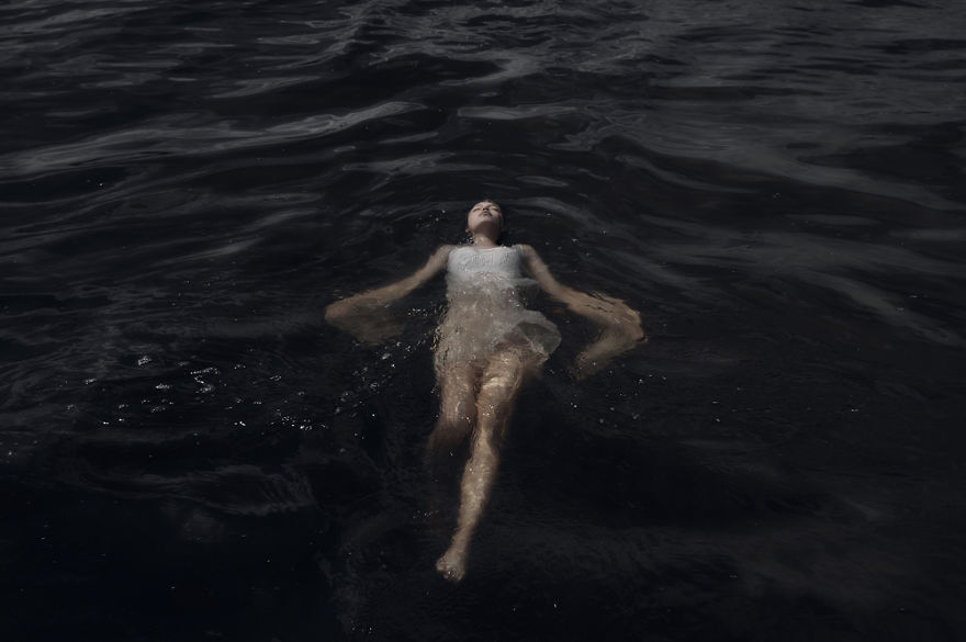 Conceptual Photographer ; Ruslan Isinev