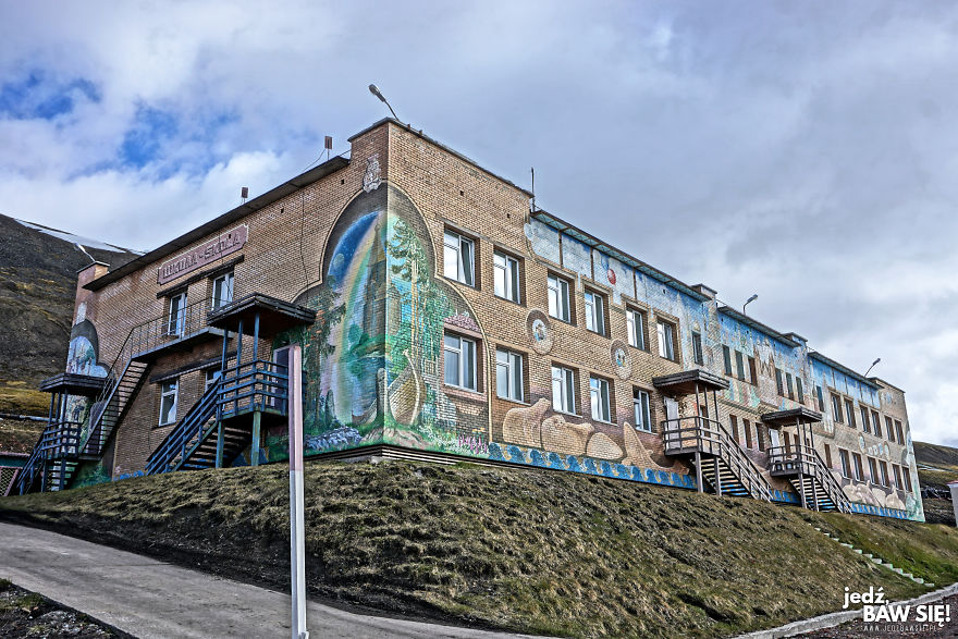 I Visited The Post-Soviet City Of Barentsburg On The Svalbard Archipelago