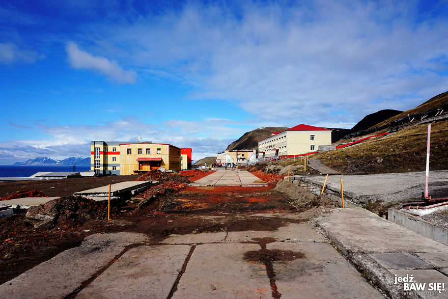 I Visited The Post-Soviet City Of Barentsburg On The Svalbard Archipelago