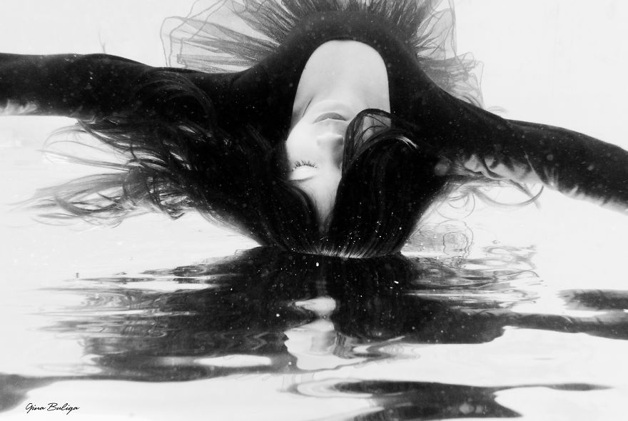 Underwater Love - Photography Series Of My Daughters Underwater