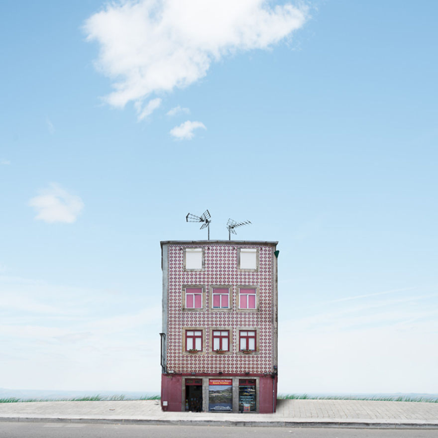 My Two Years As A Hunter Of Lonely Houses.