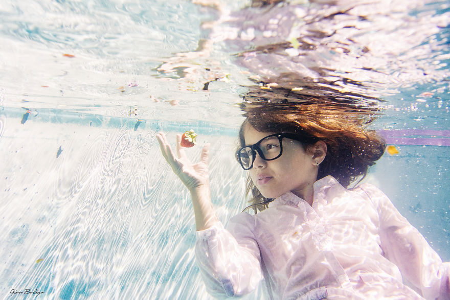 Underwater Love - Photography Series Of My Daughters Underwater