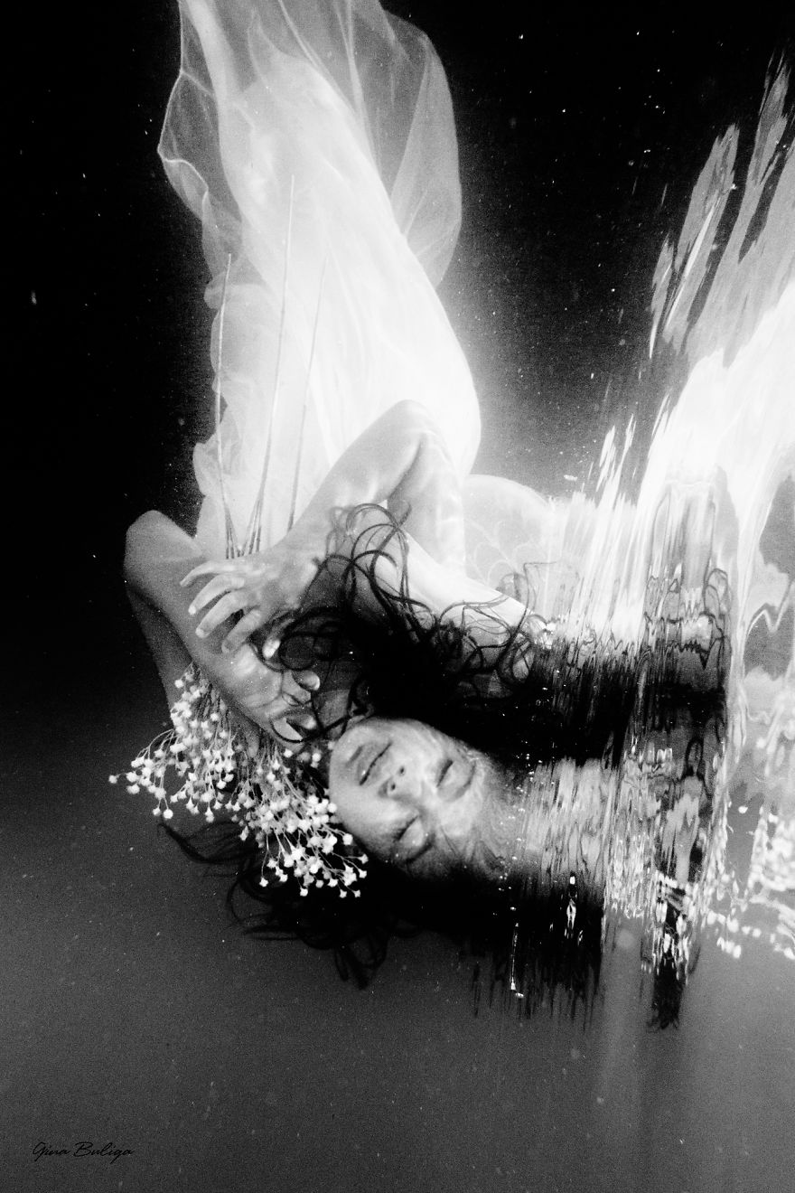 Underwater Love - Photography Series Of My Daughters Underwater