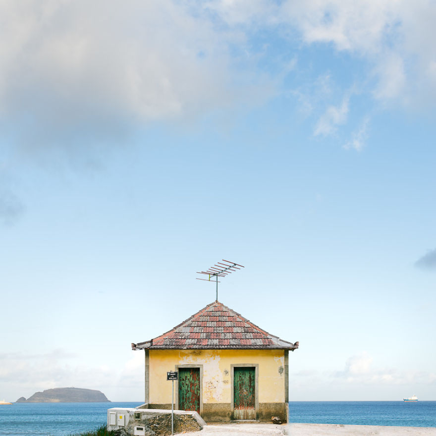 My Two Years As A Hunter Of Lonely Houses.