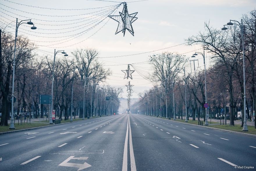 I Woke Up At 7am On January 1st To See Bucharest's Empty Streets I Woke Up At 7am On January 1st To See Bucharest's Empty Streets