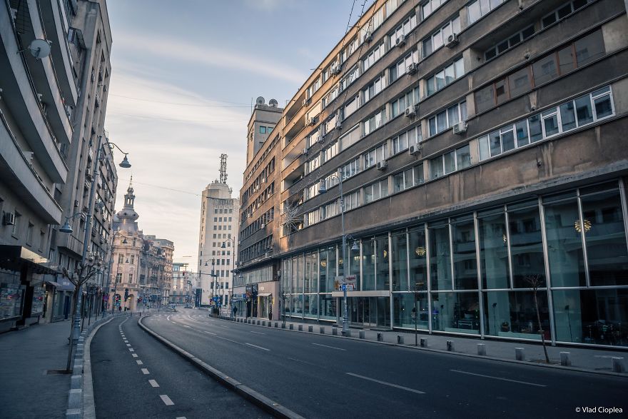 I Woke Up At 7am On January 1st To See Bucharest's Empty Streets I Woke Up At 7am On January 1st To See Bucharest's Empty Streets