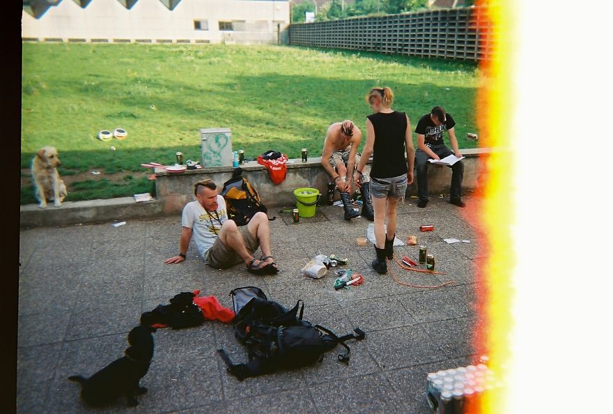 I Gave Single-Use Cameras To Viennese Punks To Capture Moments Of Their Life
