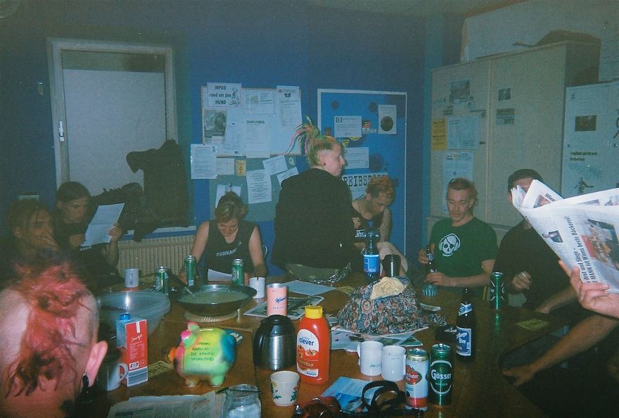 I Gave Single-Use Cameras To Viennese Punks To Capture Moments Of Their Life