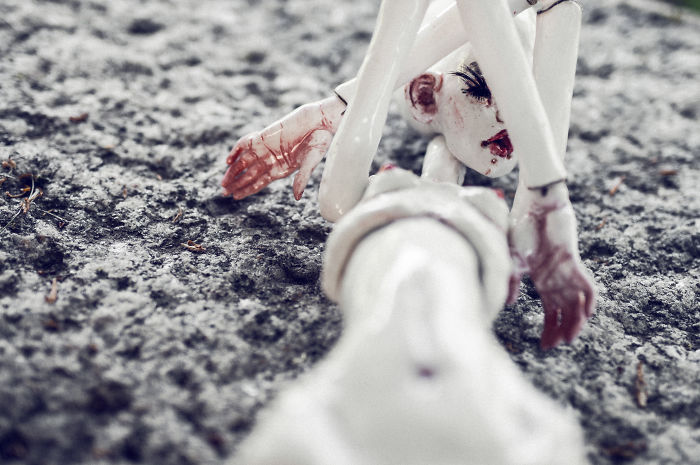 I Show The Beauty Of Women Through Vibrant, Emotional, Dramatic, Uncomfortable Dolls (NSFW) I Show The Beauty Of Women Through Vibrant, Emotional, Dramatic, Uncomfortable Dolls (NSFW)