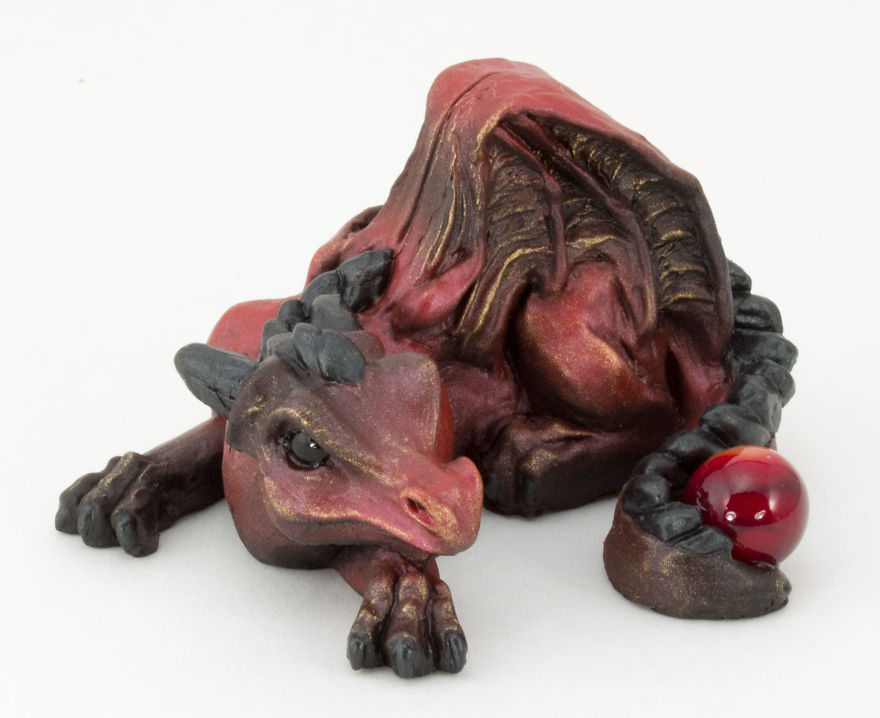 I Make Happy Dragon Sculptures To Make People Happy!