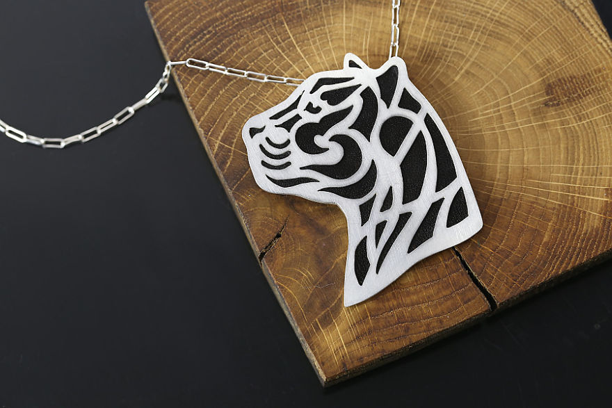 I Turn My Detailed Sketches Into Silver Animal Jewelry I Turn My Detailed Sketches Into Silver Animal Jewelry