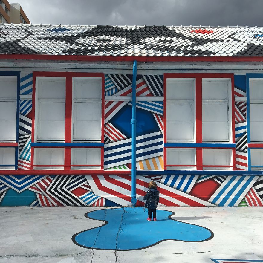 I Spent Over 400 Hours Painting This School In The Center Of Paris