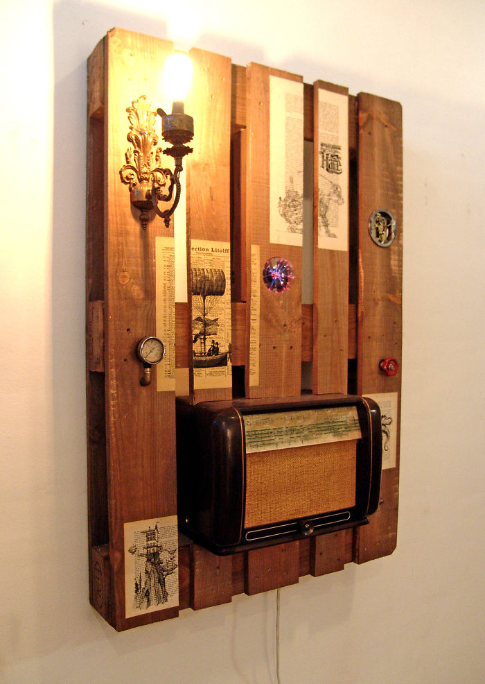 I Transformed Pallets Into A Functional Wall Decoration I Transformed Pallets Into A Functional Wall Decoration