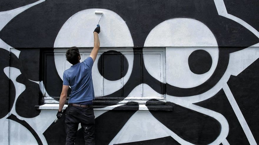 I Turned The Novel "The Alchemist" Into An 85m Long Painting In A Highschool