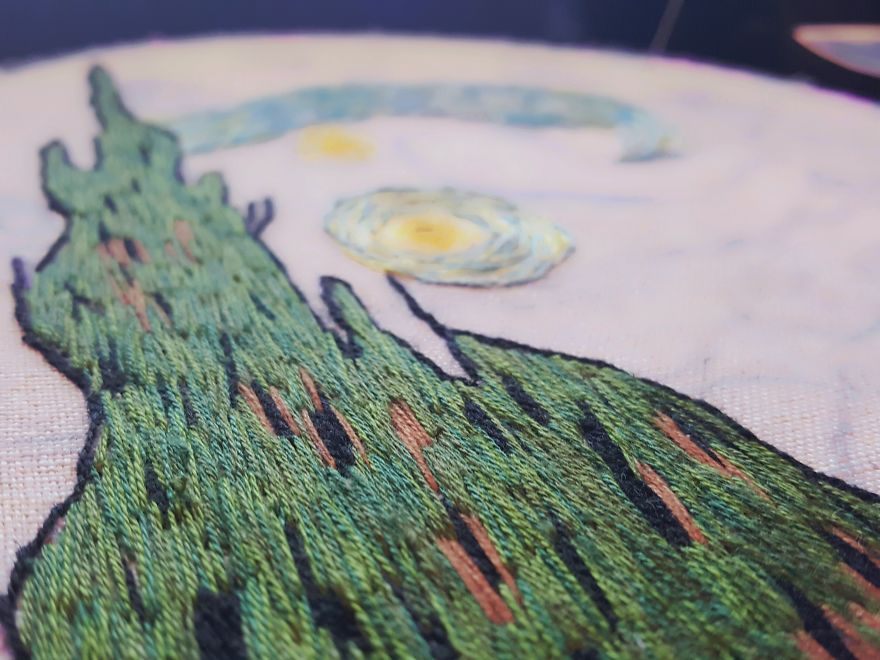 I &lsquo;Painted&rsquo; Vincent Van Gogh&rsquo;s &lsquo;The Starry Night&rsquo; Using Needle And Thread
