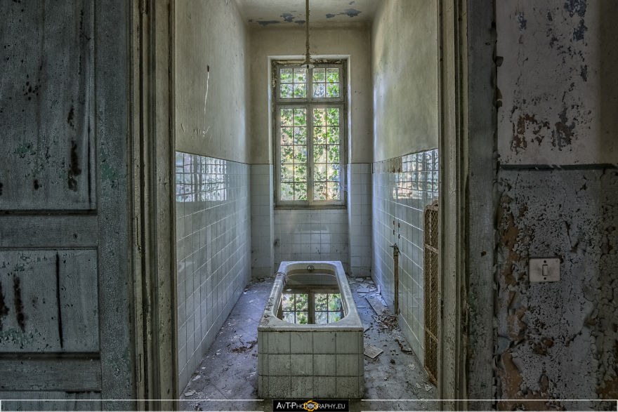 Italian Psychiatric Clinic