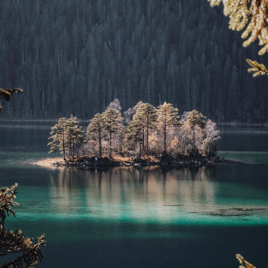 Lake Eibsee, Grainau, Germany