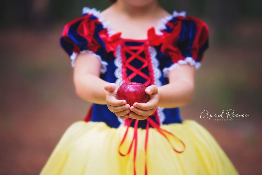 Photographer Spends A Day Making Her Own Little Fairy Tale.... Photographer Spends A Day Making Her Own Little Fairy Tale....