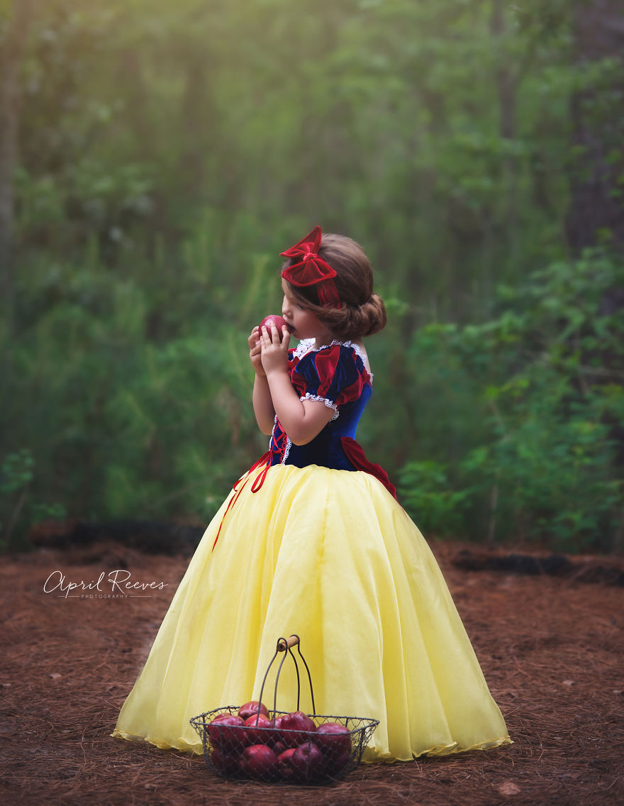 Photographer Spends A Day Making Her Own Little Fairy Tale.... Photographer Spends A Day Making Her Own Little Fairy Tale....