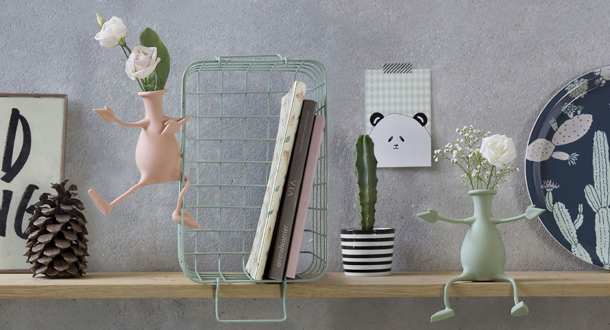 Friendly Flower Vase To Keep You Company