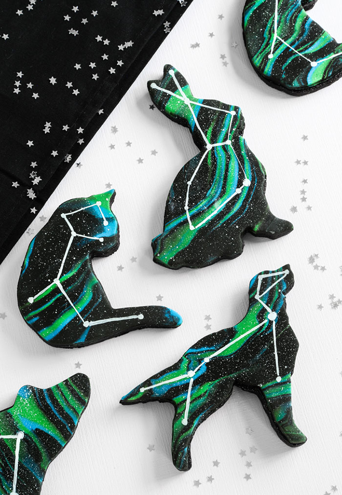 animal-constellation-cookies-heather-baird-sprinklebakes-5 animal-constellation-cookies-heather-baird-sprinklebakes-5
