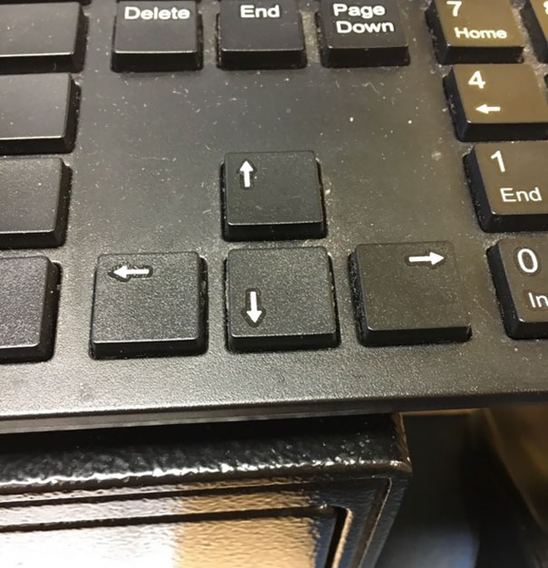 None Of The Arrows Are Centred On This Keyboard