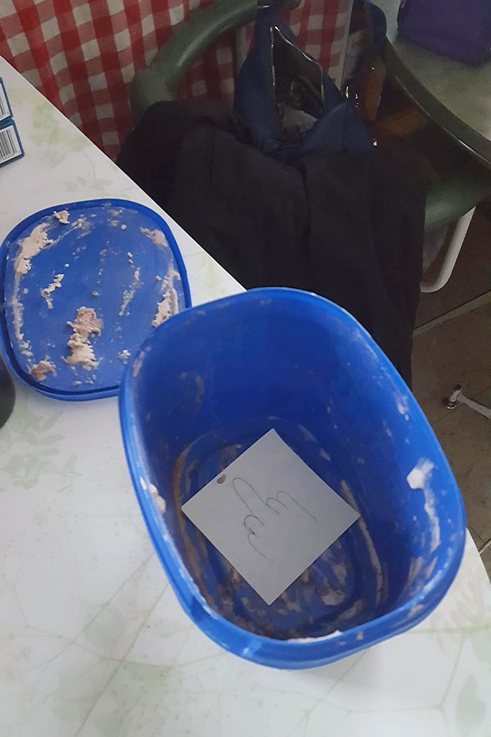 Gf's Brother Ate All The Ice Cream And Left This Inside For Her