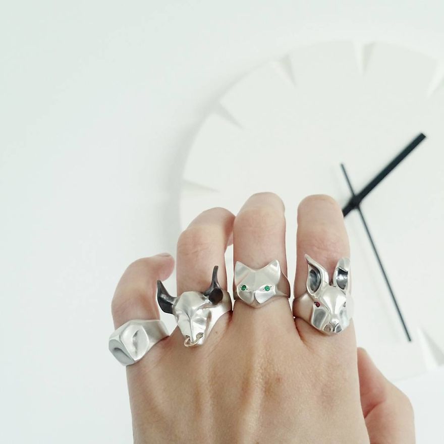 I Hand-Craft Intricate Animal Jewelry