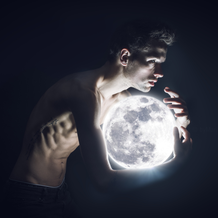 I Capture The Insecurities And Self-Doubts Of Young People In Emotional Photography Series