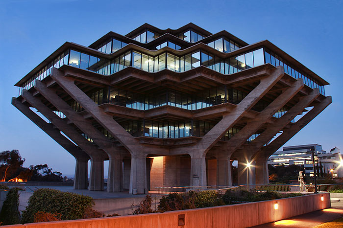 Geisel Library, La Jolla, California, USA