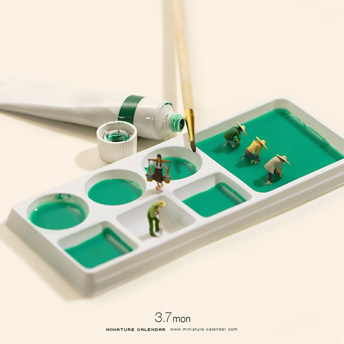 Miniature Calendar