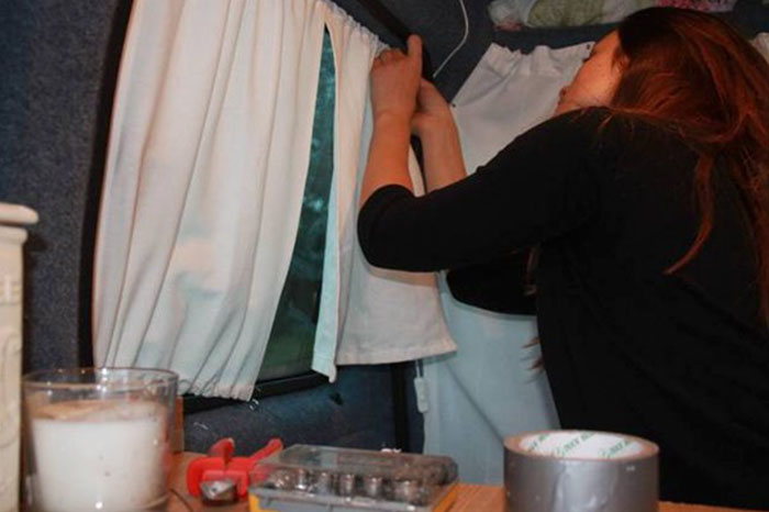 girl-restores-van-travels-with-dog-marina-piro-24 girl-restores-van-travels-with-dog-marina-piro-24