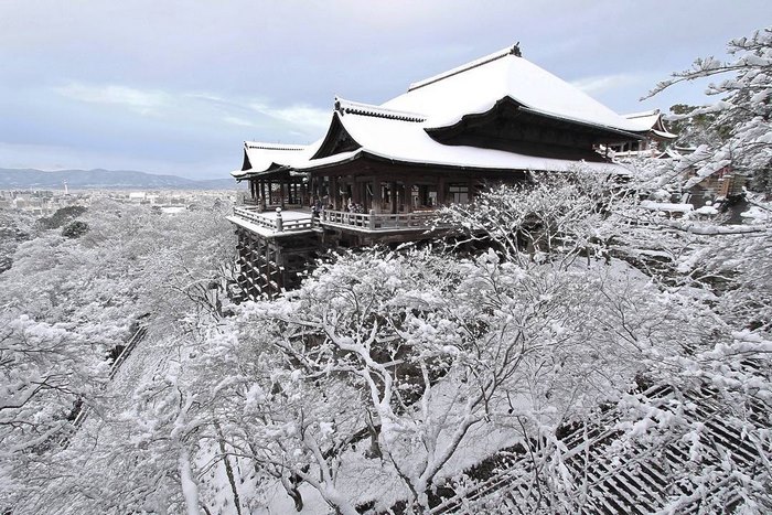 Heavy Snowfall In Kyoto